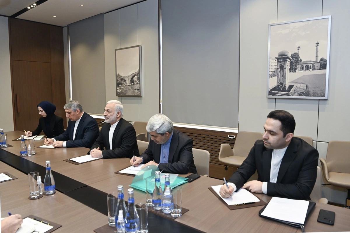 Azerbaijan and Iran hold key talks amid recent developments (PHOTO)