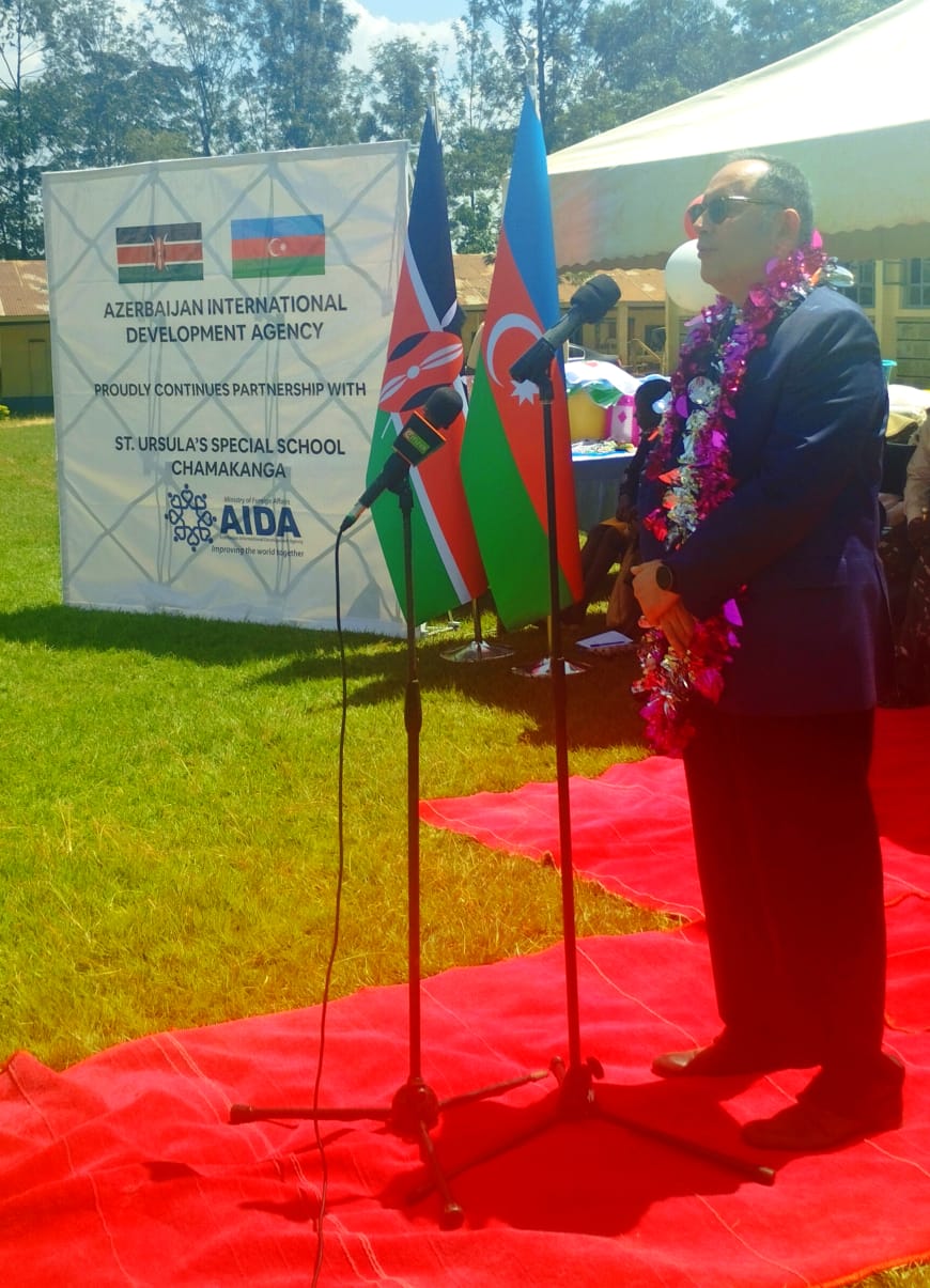 Azerbaijan provides humanitarian aid for inclusive education in Kenya (PHOTO)