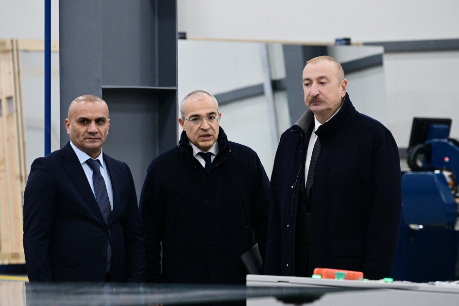 President Ilham Aliyev attends opening of mirror sheet production plant in Sumgayit Industrial Park (PHOTO)