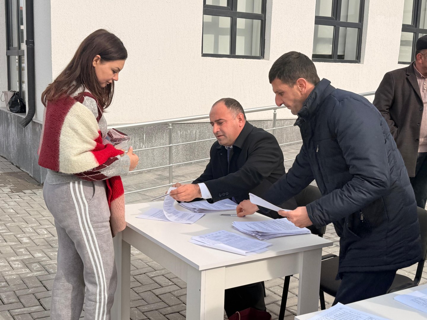 Next group of former IDPs receives house keys in Azerbaijan's Horovlu village (PHOTO)