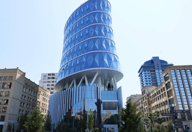 Azerbaijan awards senior officials of State Customs Committee - decree