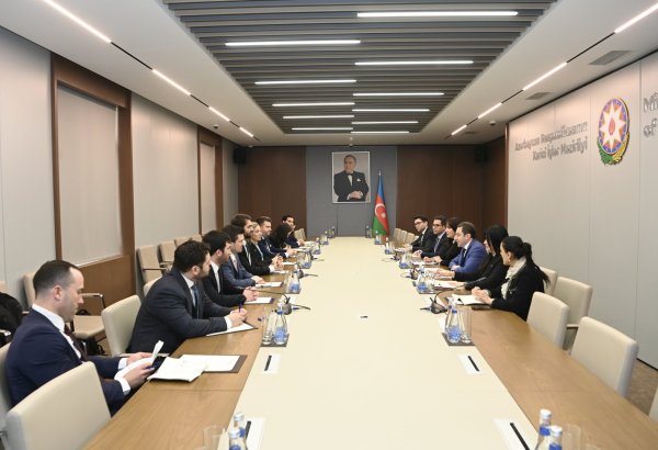 Azerbaijan, U.S. discuss regional stability, strategic partnership at key meeting (PHOTO)