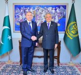 Representative of President of Azerbaijan on special assignments visits Pakistan (PHOTO)