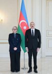 President Ilham Aliyev accepts credentials of Australia's newly appointed ambassador (PHOTO)
