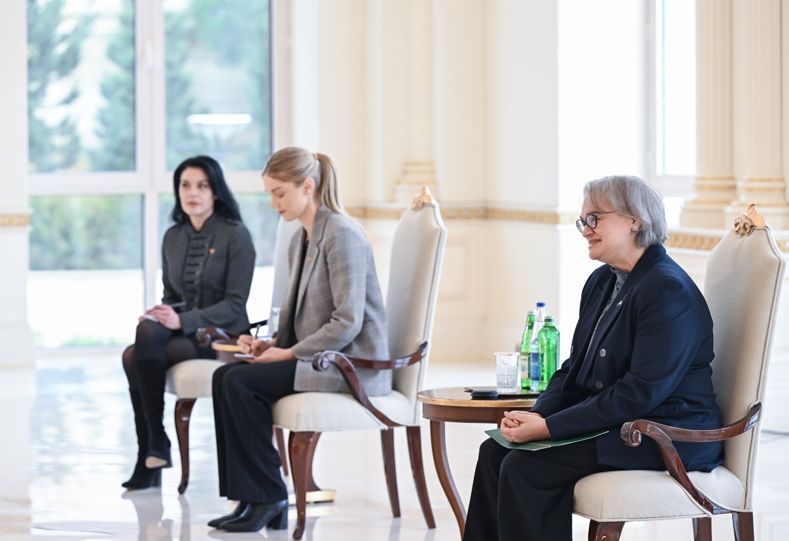 President Ilham Aliyev accepts credentials of Australia's newly appointed ambassador (PHOTO)