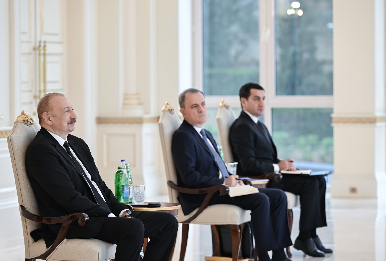 President Ilham Aliyev accepts credentials of Norway's newly appointed ambassador (PHOTO)