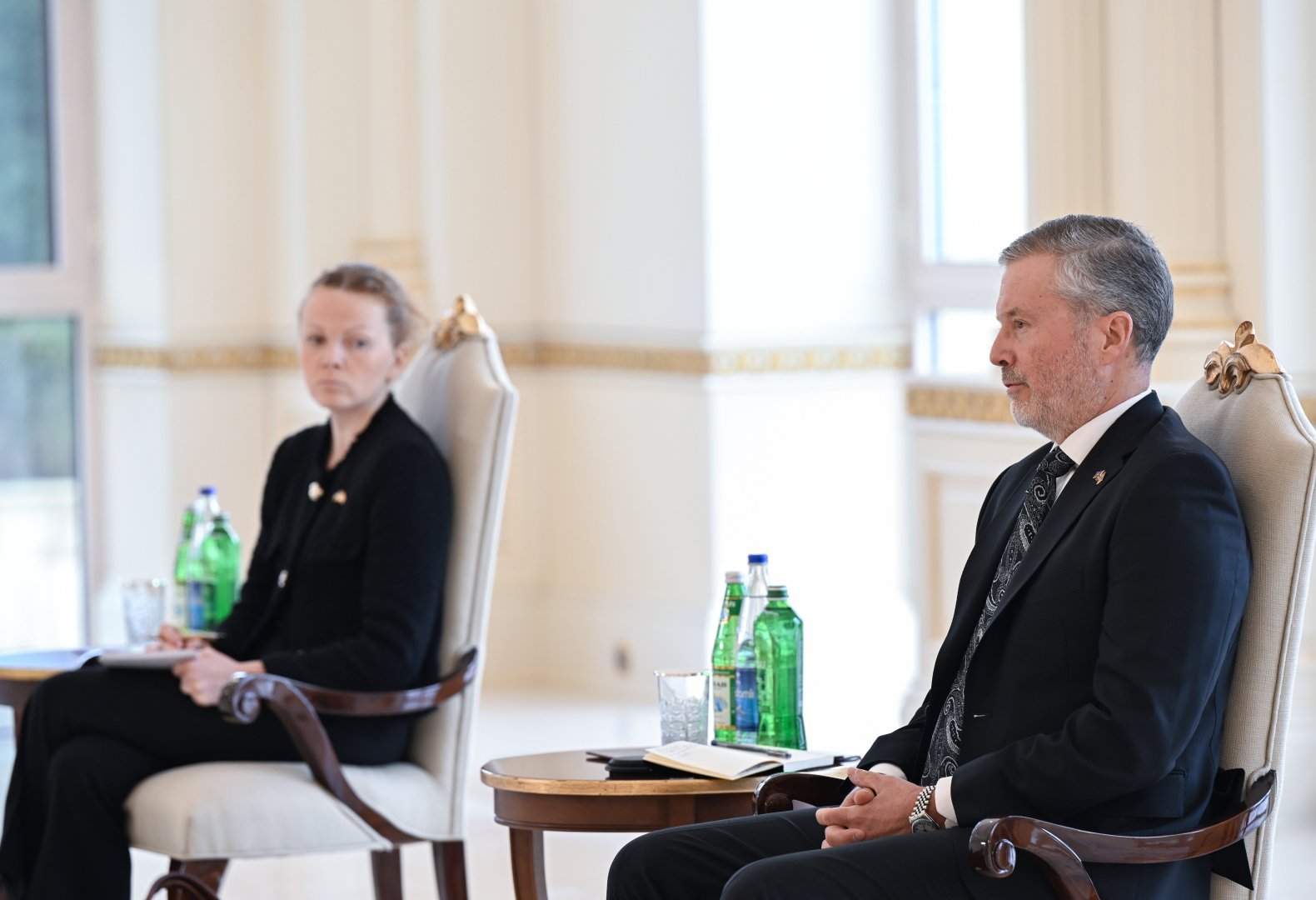 President Ilham Aliyev accepts credentials of Norway's newly appointed ambassador (PHOTO)