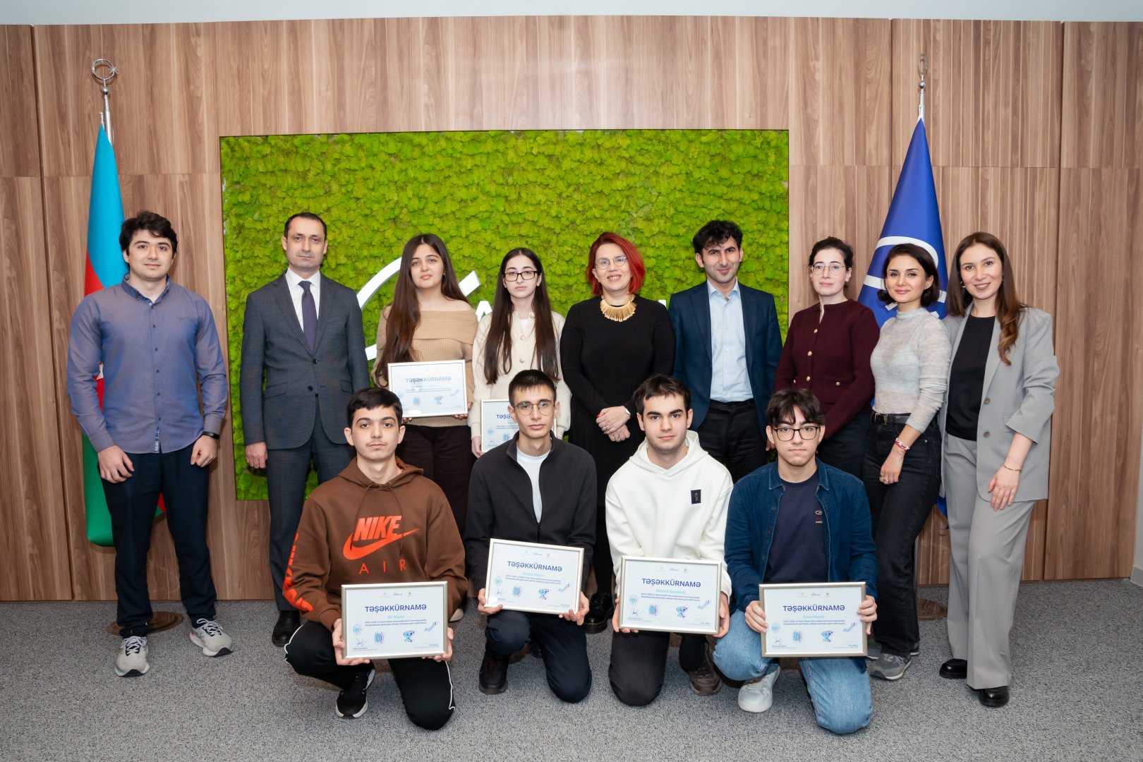 Azercell hosts National Informatics Olympiad team ahead of Youth Day (PHOTO)