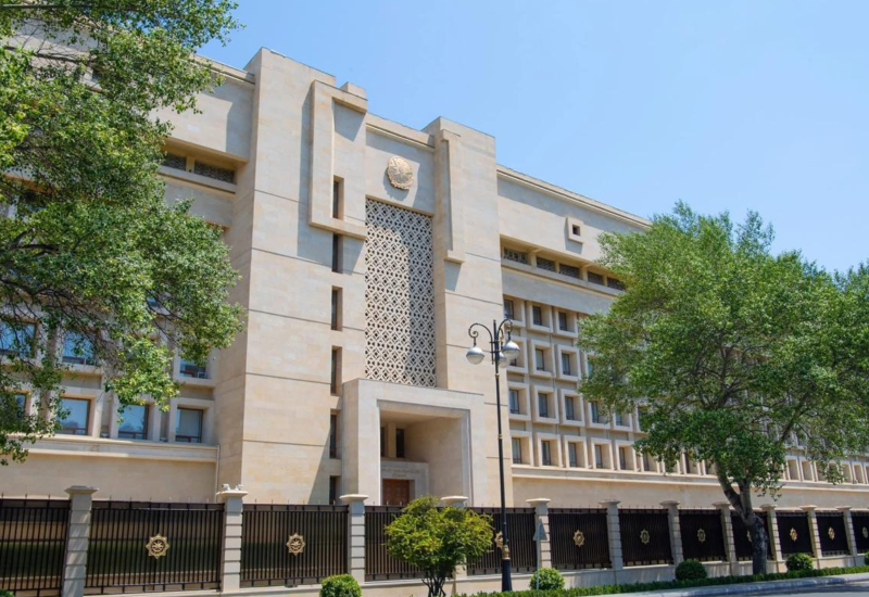 IRGC places 3 explosive devices on Azerbaijani territory