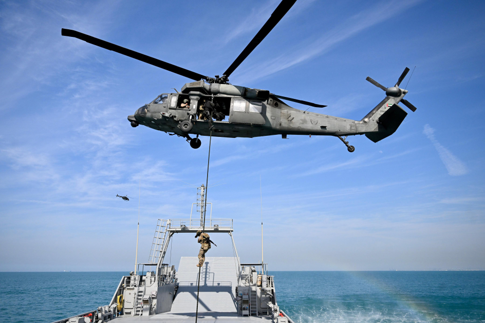 President Ilham Aliyev, and President of United Arab Emirates observe joint operational-tactical exercises 'Peace Shield - 2026' in Abu Dhabi (PHOTO)