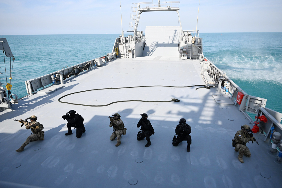 President Ilham Aliyev, and President of United Arab Emirates observe joint operational-tactical exercises 'Peace Shield - 2026' in Abu Dhabi (PHOTO)