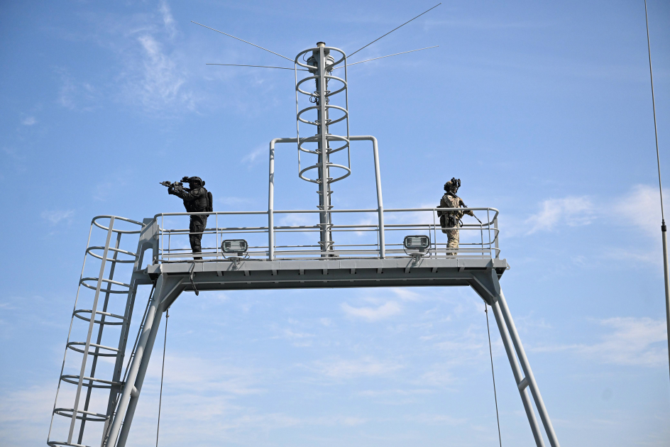 President Ilham Aliyev, and President of United Arab Emirates observe joint operational-tactical exercises 'Peace Shield - 2026' in Abu Dhabi (PHOTO)