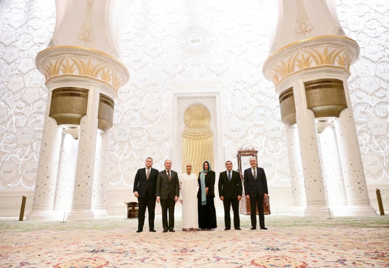 Heydar Aliyev Foundation VP Leyla Aliyeva visits Sheikh Zayed Grand Mosque in Abu Dhabi (PHOTO)