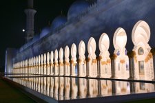 Heydar Aliyev Foundation VP Leyla Aliyeva visits Sheikh Zayed Grand Mosque in Abu Dhabi (PHOTO)