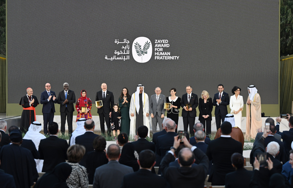 President Ilham Aliyev presented with Zayed Award for Human Fraternity in Abu Dhabi (PHOTO)