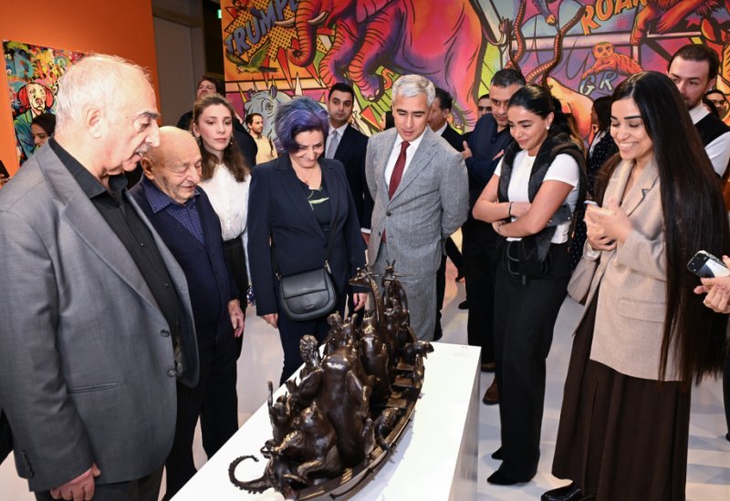 Heydar Aliyev Center hosts 'Superheroes of Wildlife' exhibition (PHOTO/VIDEO)