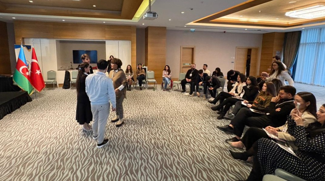 'Azerbaijani Diaspora Youth: Unity and Dev't Forum' hosts trainings and panels (PHOTO)