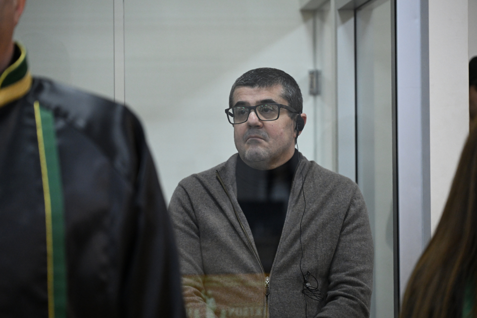 Azerbaijani court announces verdict in trial of Armenian citizens (PHOTO)