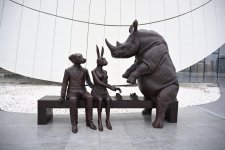 Heydar Aliyev Center hosts 'Superheroes of Wildlife' exhibition (PHOTO/VIDEO)