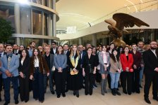 Heydar Aliyev Center hosts 'Superheroes of Wildlife' exhibition (PHOTO/VIDEO)