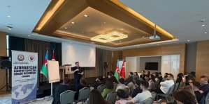 'Azerbaijani Diaspora Youth: Unity and Dev't Forum' hosts trainings and panels (PHOTO)