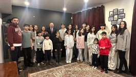 Azerbaijani official holds series of meetings in Canada (PHOTO)
