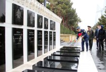 Azerbaijan's minister moots military co-op prospects with his Iranian counterpart (PHOTO)