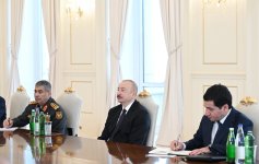 President Ilham Aliyev receives Iranian delegation led by Minister of Defence and Armed Forces Logistics (PHOTO/VIDEO)