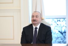 President Ilham Aliyev receives Iranian delegation led by Minister of Defence and Armed Forces Logistics (PHOTO/VIDEO)