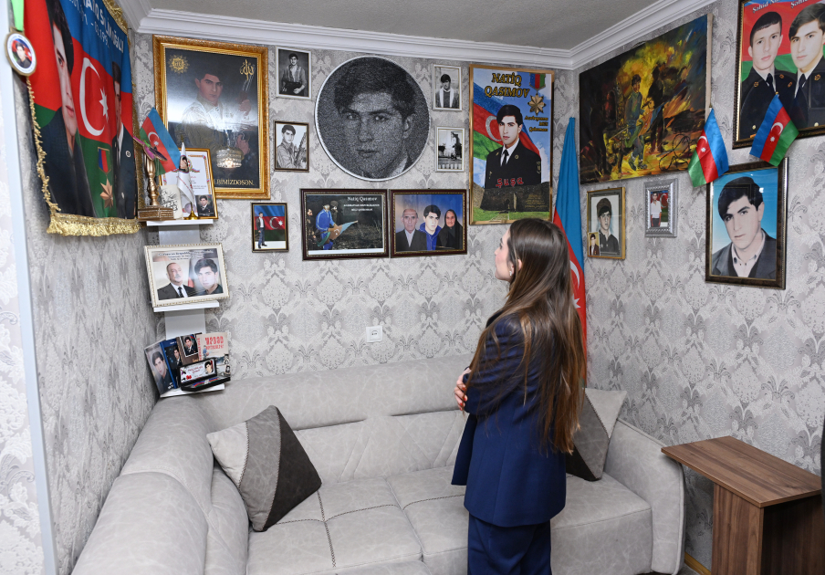 Heydar Aliyev Foundation VP Leyla Aliyeva and Alena Aliyeva visit Ganja Memorial Complex and family of National Hero Natig Gasimov (PHOTO)