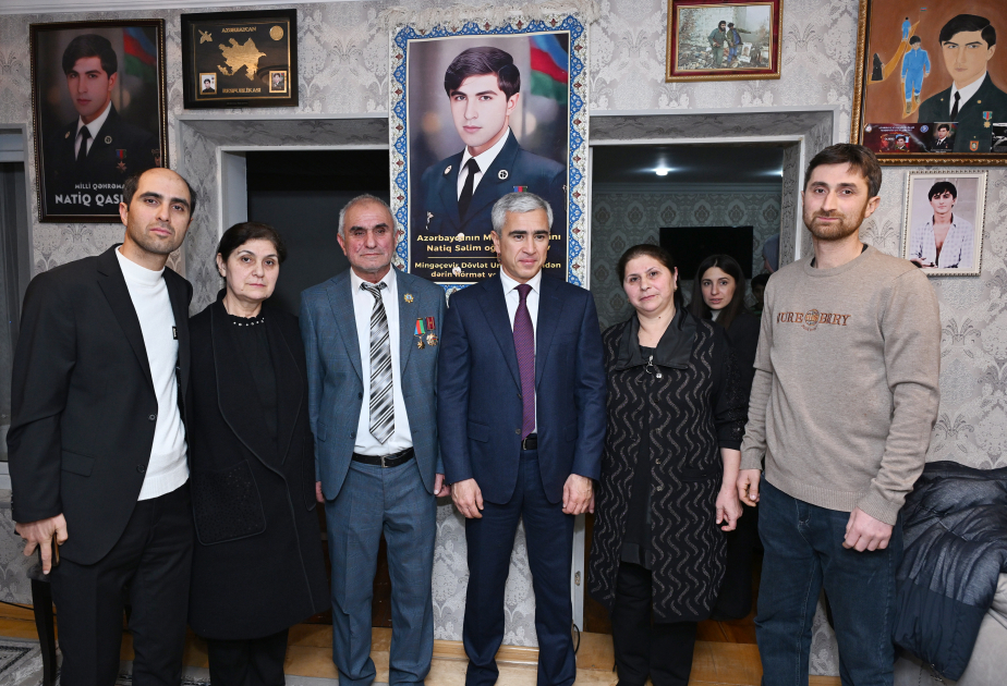Heydar Aliyev Foundation VP Leyla Aliyeva and Alena Aliyeva visit Ganja Memorial Complex and family of National Hero Natig Gasimov (PHOTO)