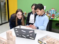 Heydar Aliyev Foundation VP Leyla Aliyeva and Alena Aliyeva visit STEAM center and Secondary School No. 37 in Ganja (PHOTO)