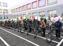 Heydar Aliyev Foundation VP Leyla Aliyeva and Alena Aliyeva visit STEAM center and Secondary School No. 37 in Ganja (PHOTO)