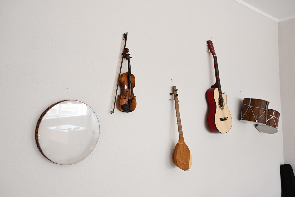 Heydar Aliyev Foundation VP Leyla Aliyeva and Alena Aliyeva visit STEAM center and Secondary School No. 37 in Ganja (PHOTO)