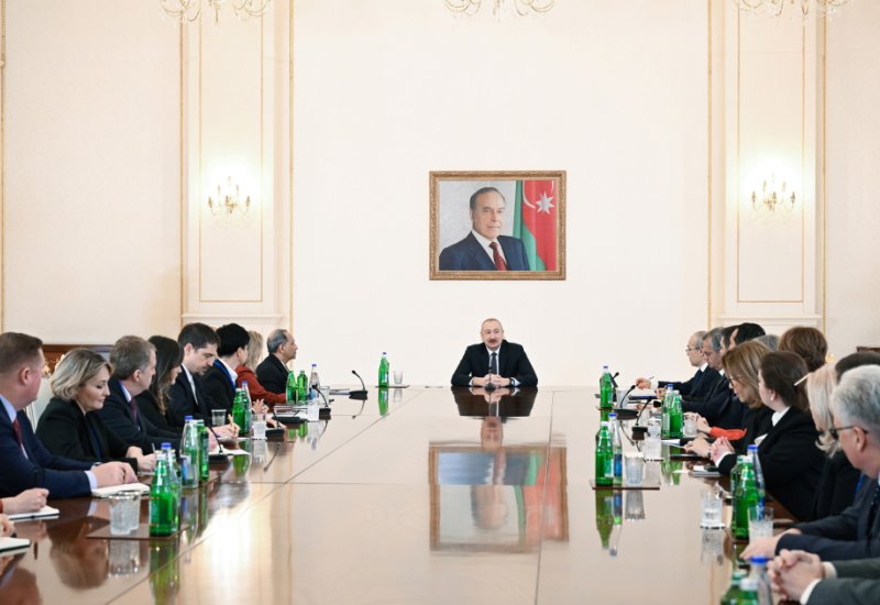 President Ilham Aliyev receives delegation of the U.S. Chamber of Commerce (PHOTO)
