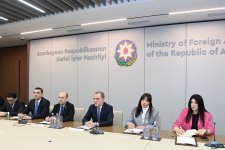 Azerbaijan, U.S. review prospects for expanding bilateral relations (PHOTO)