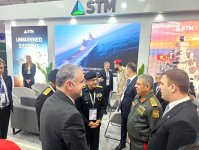 Azerbaijani delegation steals spotlight at World Defense Show (PHOTO)