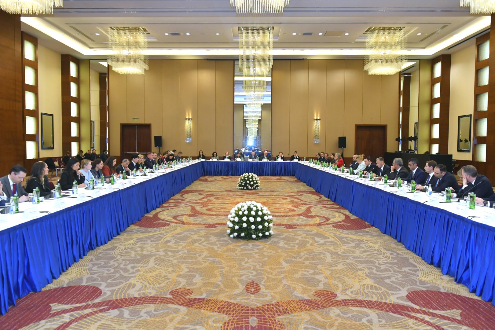 Azerbaijan’s Digital Minister hosts U.S. Chamber of Commerce for strategic talks