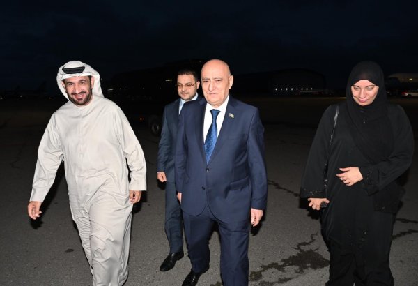 President of Arab Parliament visits Azerbaijan (PHOTO)