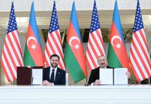 Azerbaijan and U.S. sign Charter on Strategic Partnership (PHOTO)