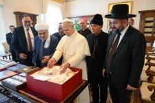 Chairman of Caucasus Muslims Office meets with Pope Leo XIV in Vatican (PHOTO)