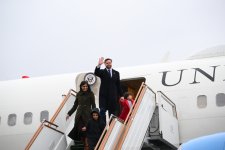 U.S. Vice President arrives in Azerbaijan on official visit (PHOTO)