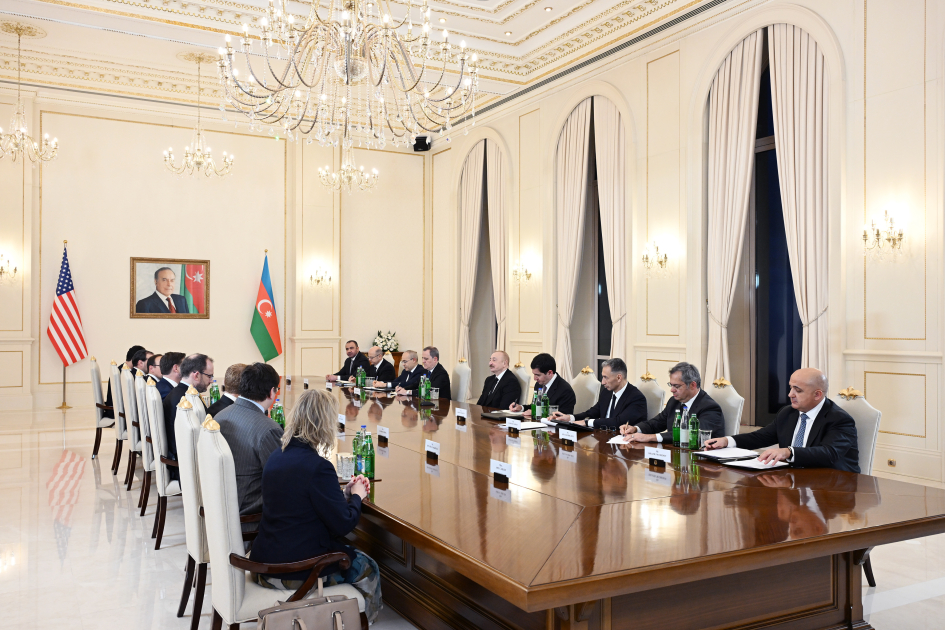 President Ilham Aliyev holds expanded meeting with U.S. Vice President JD Vance (PHOTO)