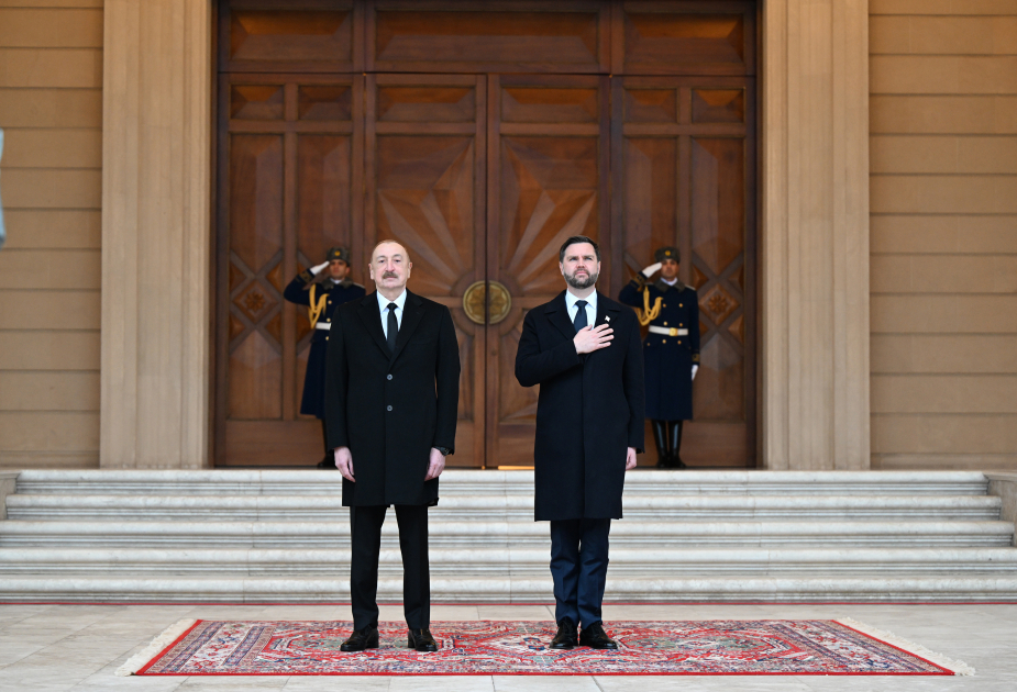 Official welcome ceremony held in Baku for Vice President of the United States (PHOTO)