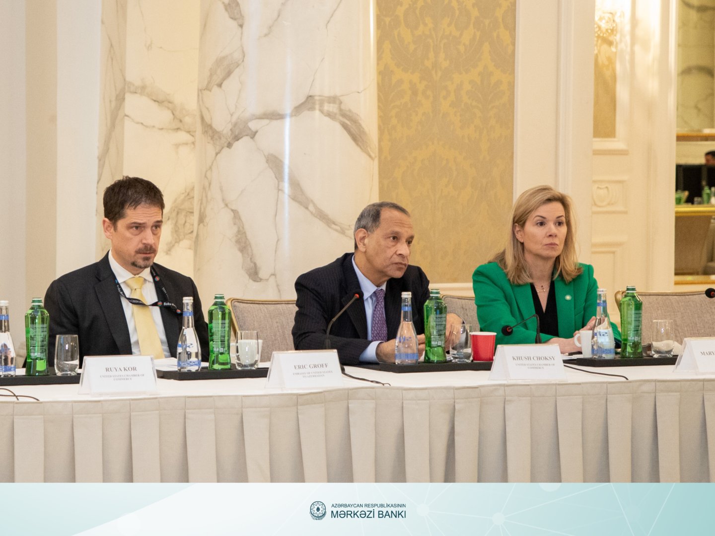 Azerbaijan, U.S. brainstorm expanding cooperation in finance and investment (PHOTO)