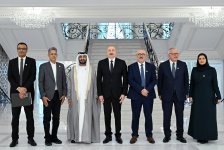 President Ilham Aliyev receives delegation of Arab Parliament led by its President (PHOTO/VIDEO)