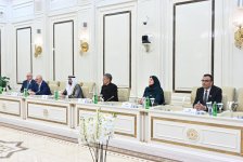 Speaker of Azerbaijani Parliament meets with President of Arab Parliament (PHOTO)