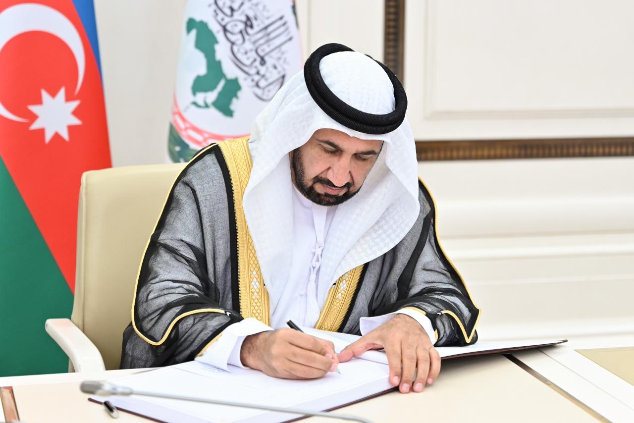 Speaker of Azerbaijani Parliament meets with President of Arab Parliament (PHOTO)