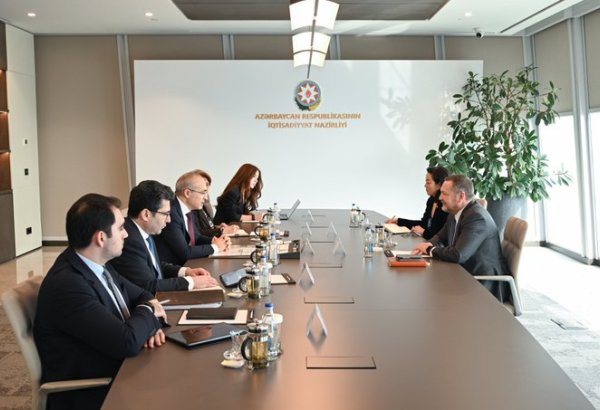 Azerbaijan explores key areas of co-op between SOCAR and US-based Exxon Mobil