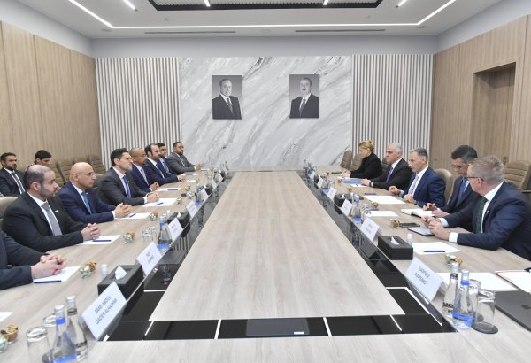 Azerbaijan and UAE explore urban transport co-op in high-level meeting